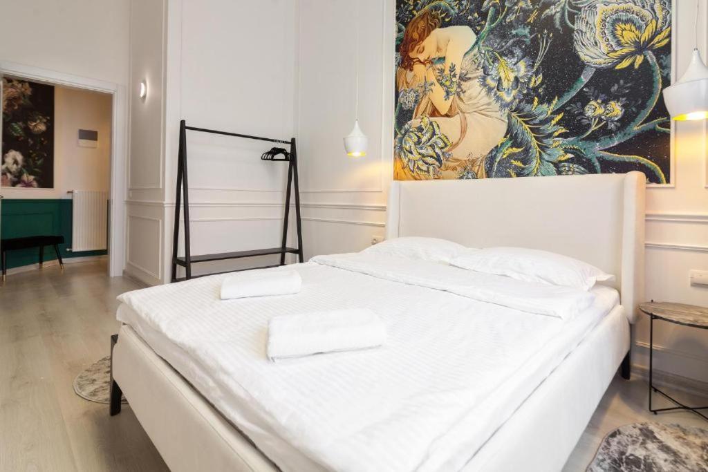 Leogrand Apartments On Lychakivska 3 利沃夫 外观 照片